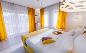 Hotel Boutique Libris